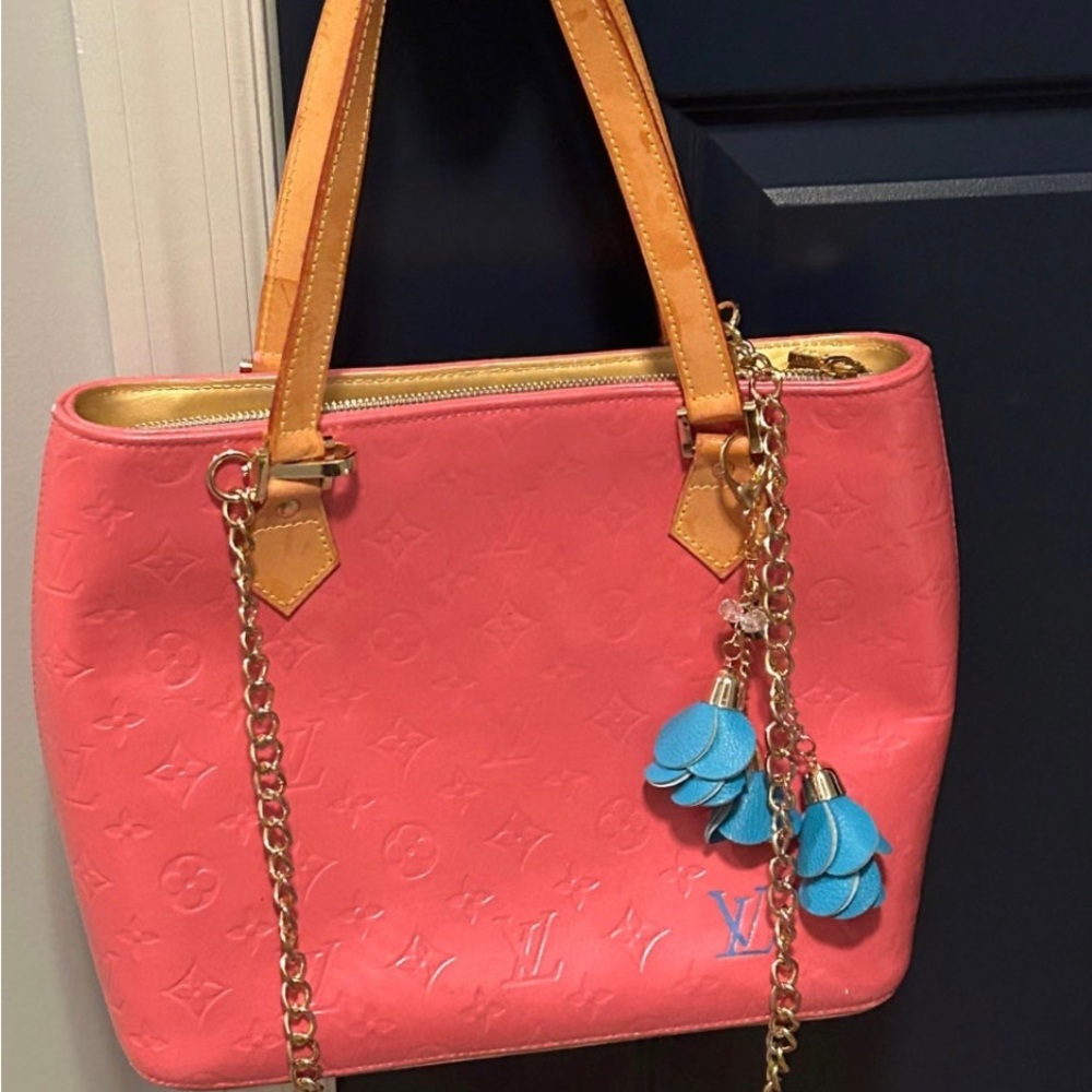 LV Purse
